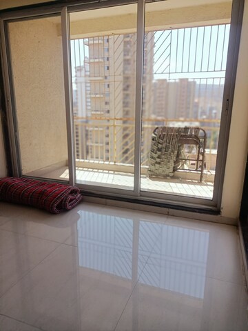 Master Bedroom in 4 BHK Apartment at Oval Apartments, Kharghar – for Rent