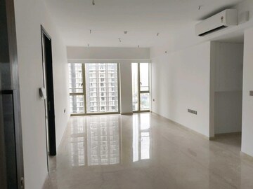 2 BHK Apartment For Rent in Lodha The Park, Worli