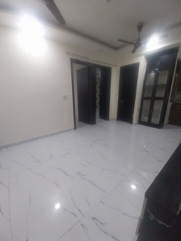 2 BHK Builder Floor For Rent in Lucky The Palm Valley, Sector 1 Greater Noida