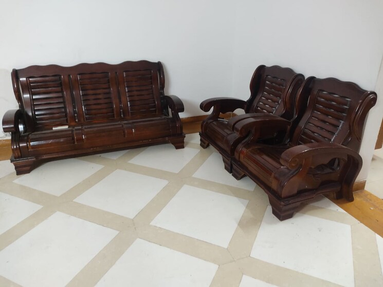 Living Room, puri-pranayam 3 Bedroom 1857 Sq.Ft. Apartment In Sector 82 Faridabad 8997798