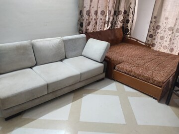 3 BHK Apartment For Rent in Puri Pranayam, Sector 82