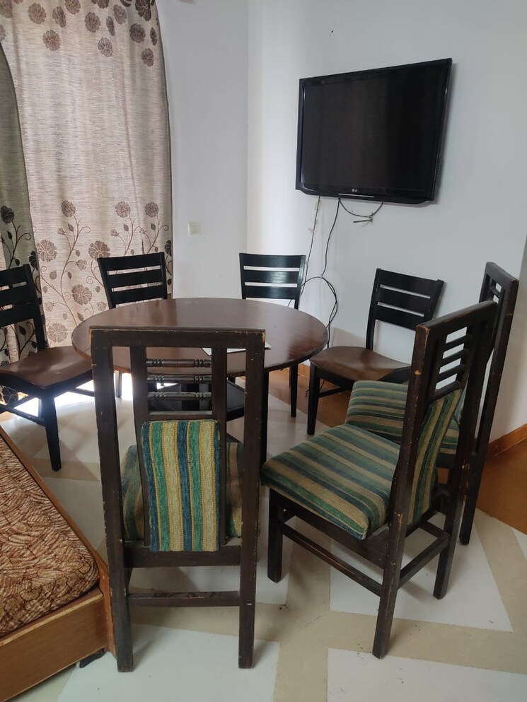 Living Room, puri-pranayam 3 Bedroom 1857 Sq.Ft. Apartment In Sector 82 Faridabad 8997798