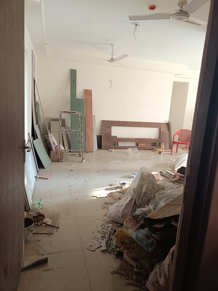 Bedroom, landcraft-golflinks-plaza 4 Bedroom 2375 Sq.Ft. Apartment In Pandav Nagar Ghaziabad 8997884