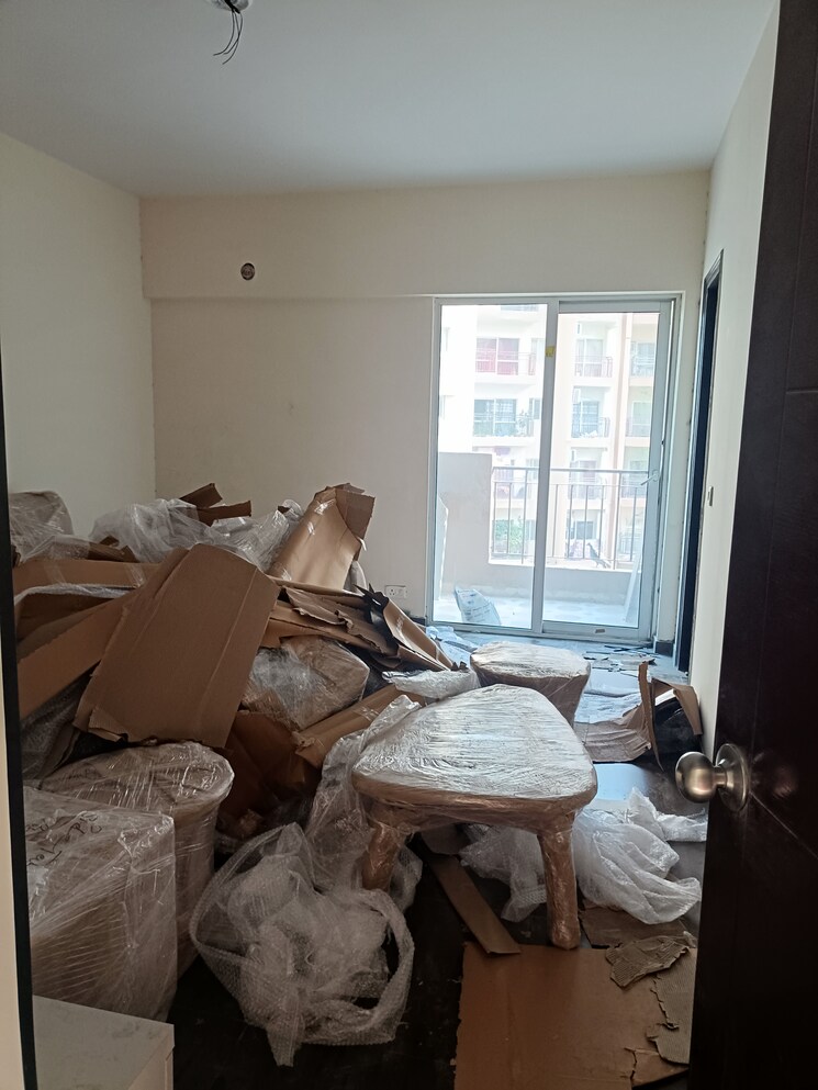 Living Room, landcraft-golflinks-plaza 4 Bedroom 2375 Sq.Ft. Apartment In Pandav Nagar Ghaziabad 8997884