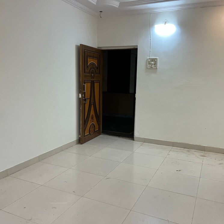 Room, shiv-swastik-chs-sanpada 1 Bedroom 540 Sq.Ft. Apartment In Sanpada Sector 1 Navi Mumbai 8997915