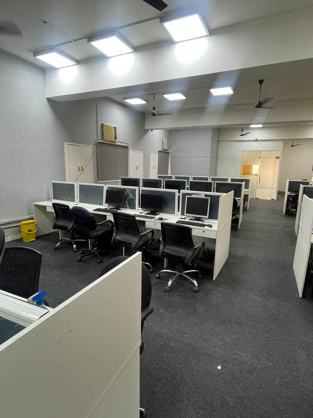 Office Space For Rent in Sector 6