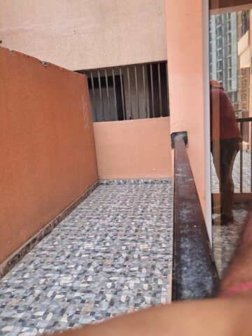 Bedroom in 2 BHK Apartment at Land Craft Golf Links Villa, Pandav Nagar – for Rent