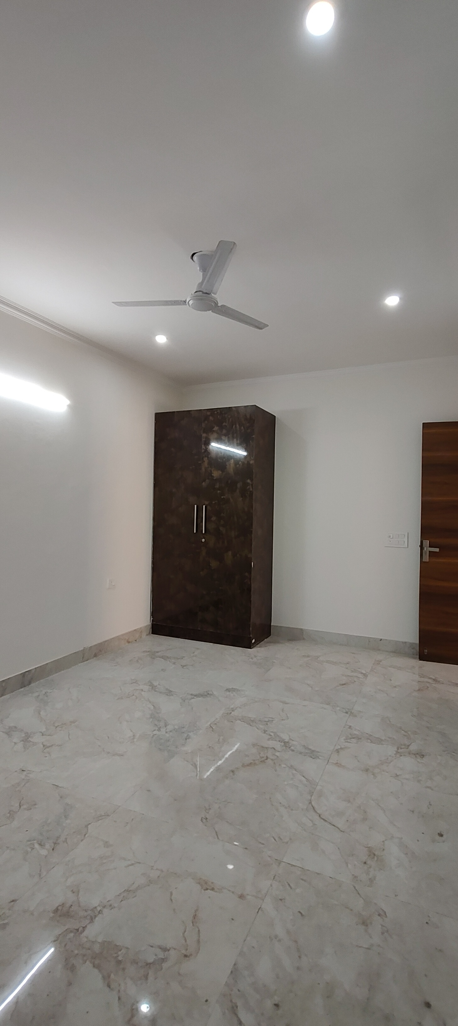 3 BHK + Pooja Room,Servant Room Builder Floor For Rent in Chhatarpur 