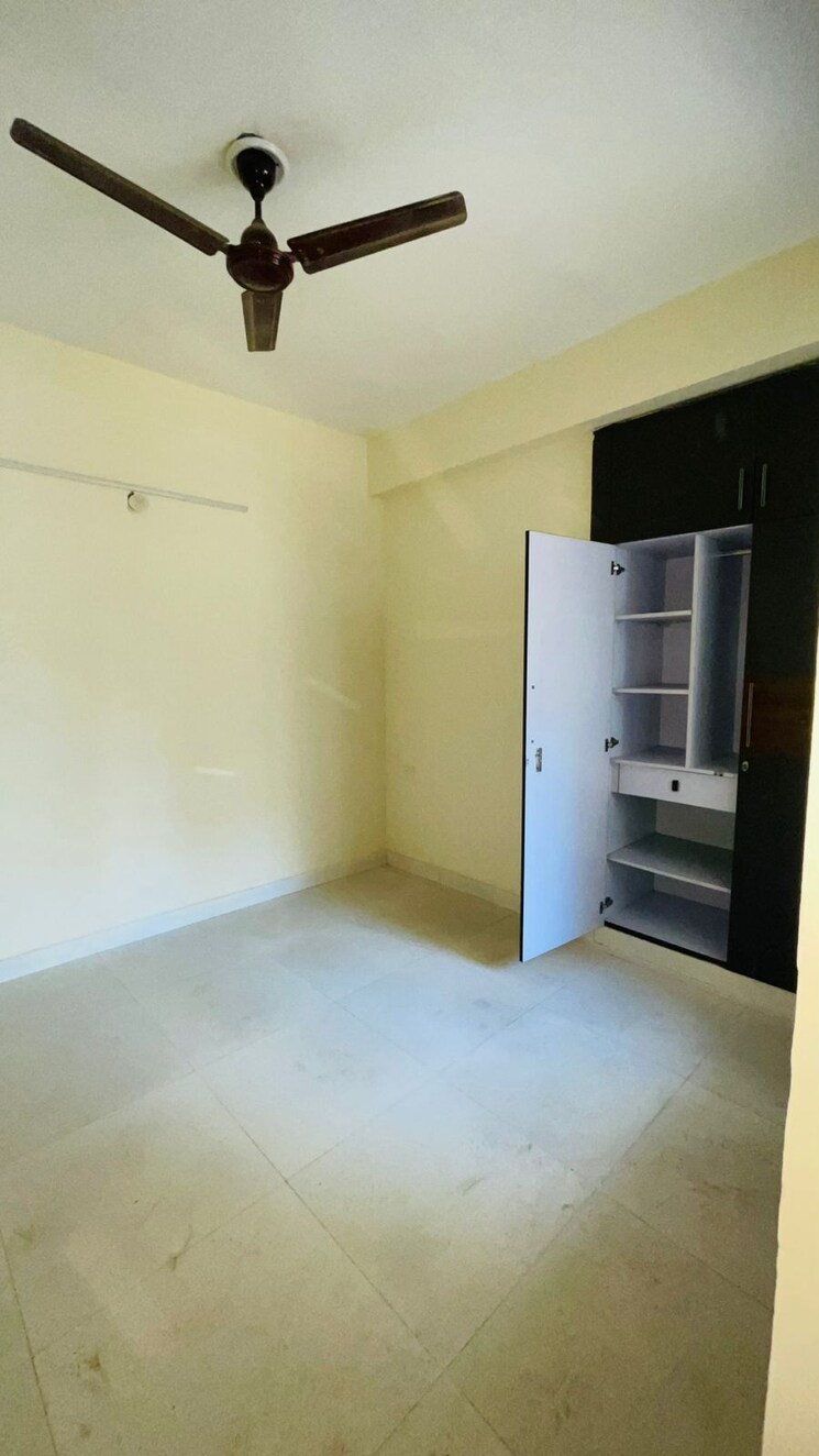 Room, gaur-city-1st-avenue 4 Bedroom 1855 Sq.Ft. Apartment In Sector 4 Greater Noida Greater Noida 8997949