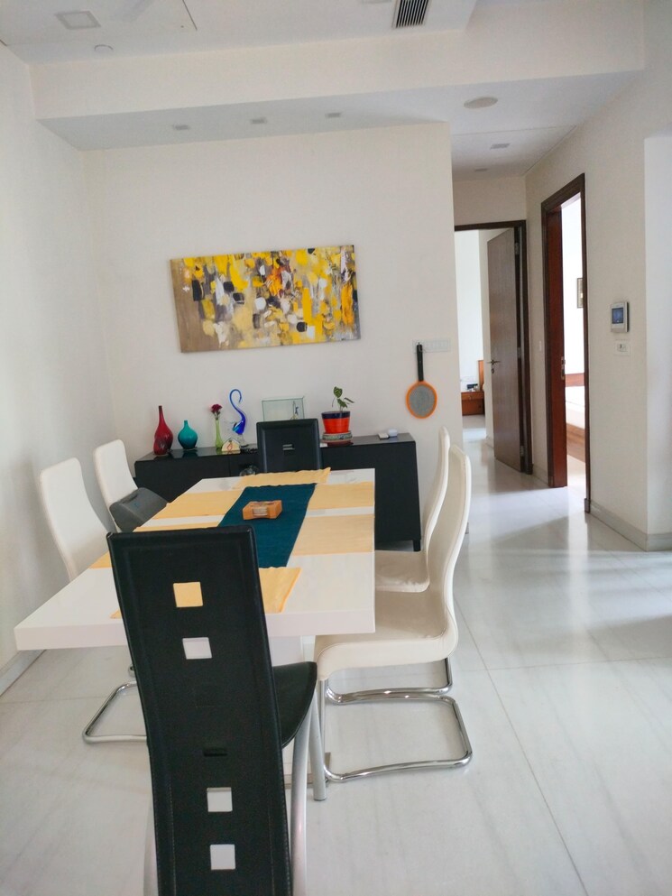 Team Area, indiabulls-blu 2 Bedroom 860 Sq.Ft. Apartment In Worli Mumbai 8997957