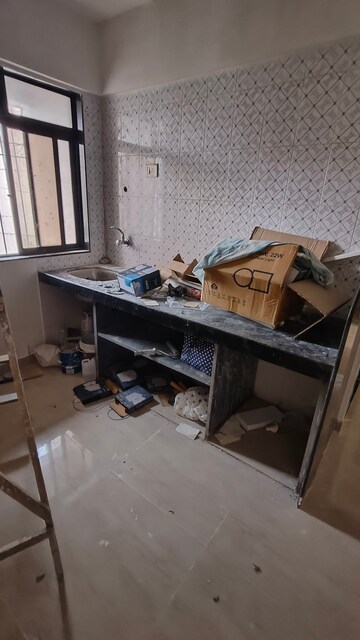 Team Area in 1 BHK Apartment at Sagar Apartment, Malad East – for Rent