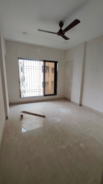 1 BHK Apartment For Rent in Sagar Apartment, Malad East