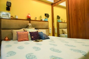 Bedroom in 2 BHK Apartment at Mayfair The View, Vikhroli West – for Sale