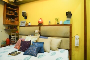 Furnished Amenities in 2 BHK Apartment at Mayfair The View, Vikhroli West – for Sale