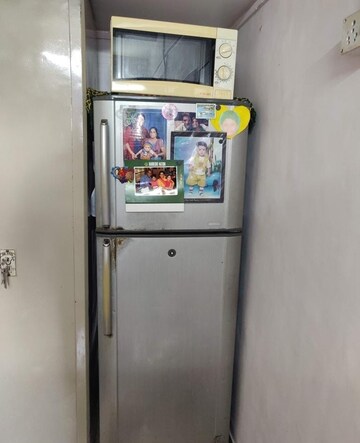  1 RK Apartment at Suyog CHS Bandra East, Bandra East – for Rent