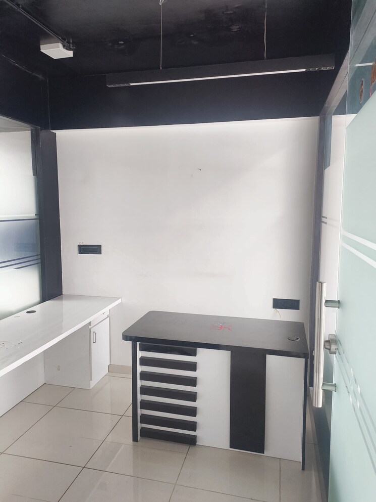 Kitchen, sun-westbank Commercial Office Space 810 Sq.Ft. In Navrangpura Ahmedabad 8998091