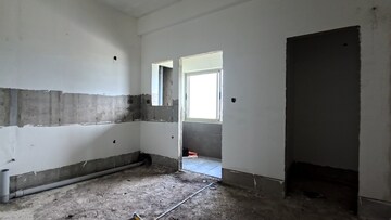 Room in 4 BHK Apartment at Hallmark Treasor, Narsingi – for Sale