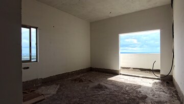 Room in 4 BHK Apartment at Hallmark Treasor, Narsingi – for Sale