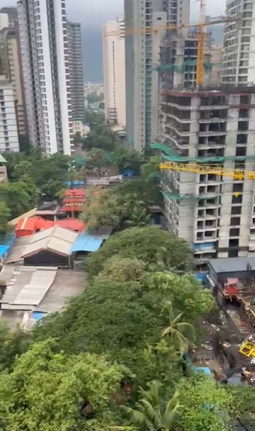 2 BHK Apartment – Exterior View View at Ashar Metro Towers, Vartak Nagar - for Rent