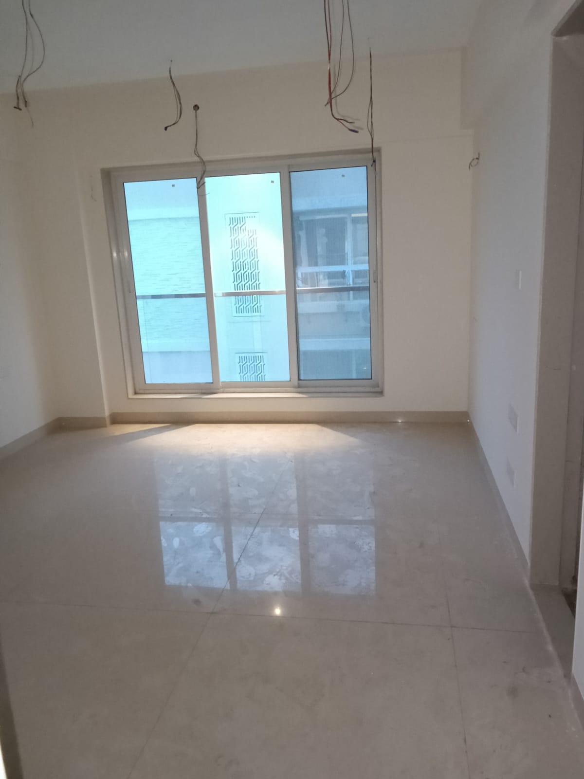 3 BHK 1664 Sq.Ft. Apartment in Roop Apartments