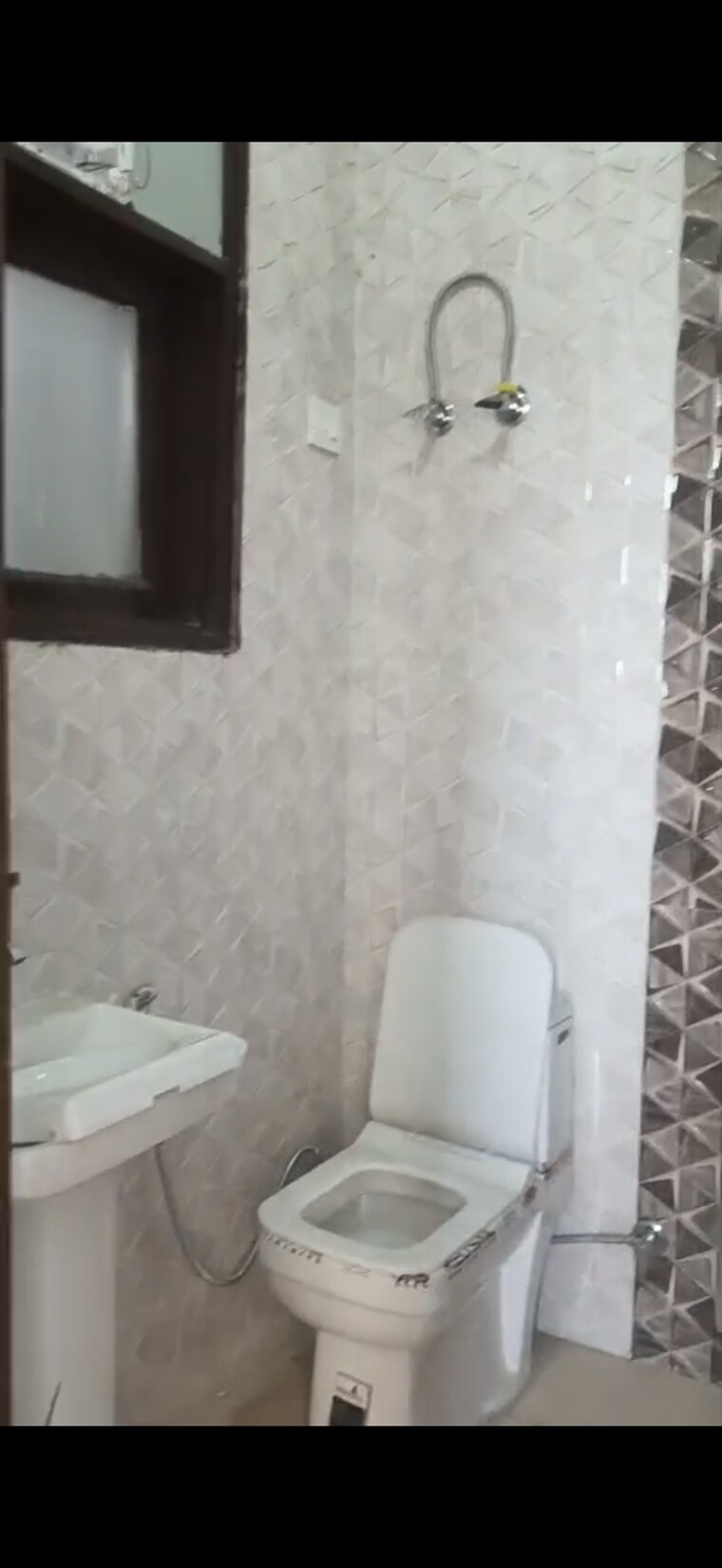 Bathroom, chattarpur 1 Bedroom 50 Sq.Yd. Builder Floor In Chattarpur Delhi 8998203