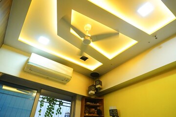 Bedroom in 2 BHK Apartment at Mayfair The View, Vikhroli West – for Sale