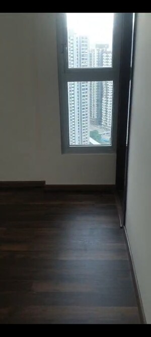 Room in 2 BHK Apartment at Piramal Vaikunth Vama, Balkum Pada – for Sale