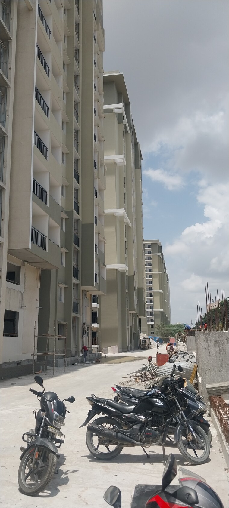Exterior View, vasavi-lakecity-east 3 Bedroom 1650 Sq.Ft. Apartment In Hafeezpet Hyderabad 8998228