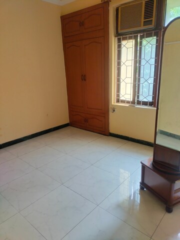 Room in 3 BHK Apartment at Ip Extension – for Rent