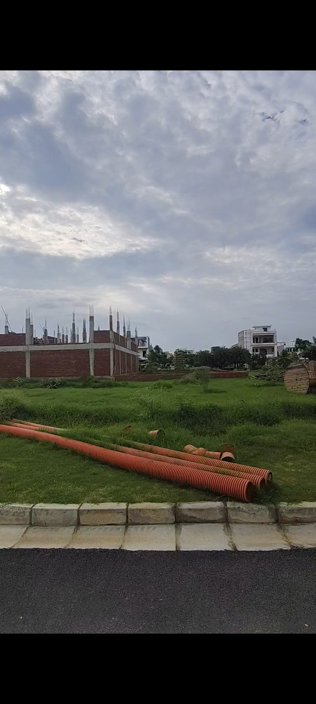 Plot For Sale in Pintail Park City Mastema