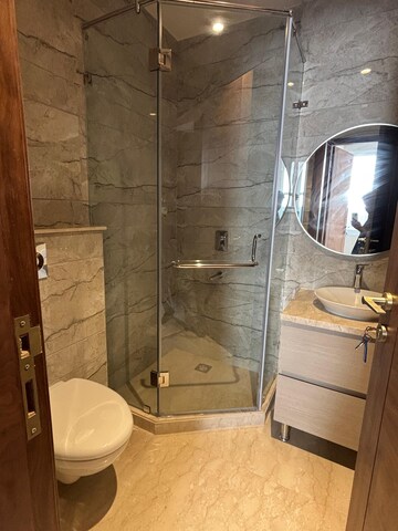 Bathroom in 2 BHK Builder Floor at Veera Safdarjung Enclave, Safdarjung Enclave – for Rent