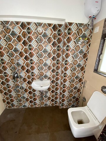 Bathroom in 1 BHK Apartment at Shree Riddhi Siddhi Sumukh Hills, Kandivali East – for Rent