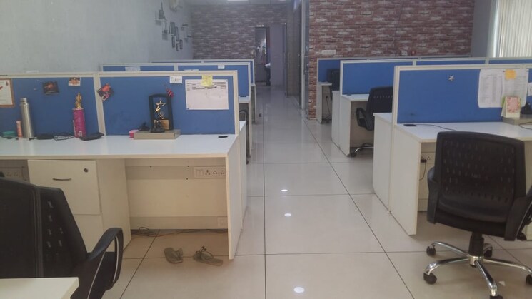 Floor Plan, sector 1 Commercial Office Space 2000 Sq.Ft. In Sector 1 Noida 8998301