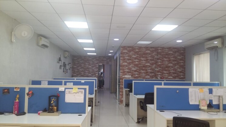 Team Area, sector 1 Commercial Office Space 2000 Sq.Ft. In Sector 1 Noida 8998301