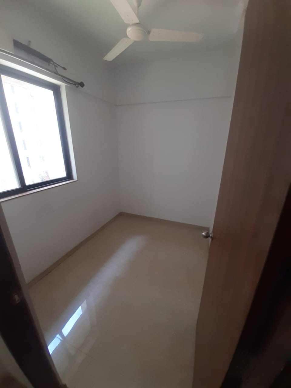 2.5 BHK Apartment For Rent in Lodha Downtown