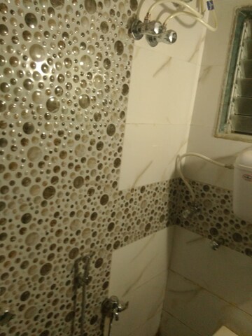 Bathroom in 1 BHK Apartment at Sapphire Lakeside, Powai – for Rent