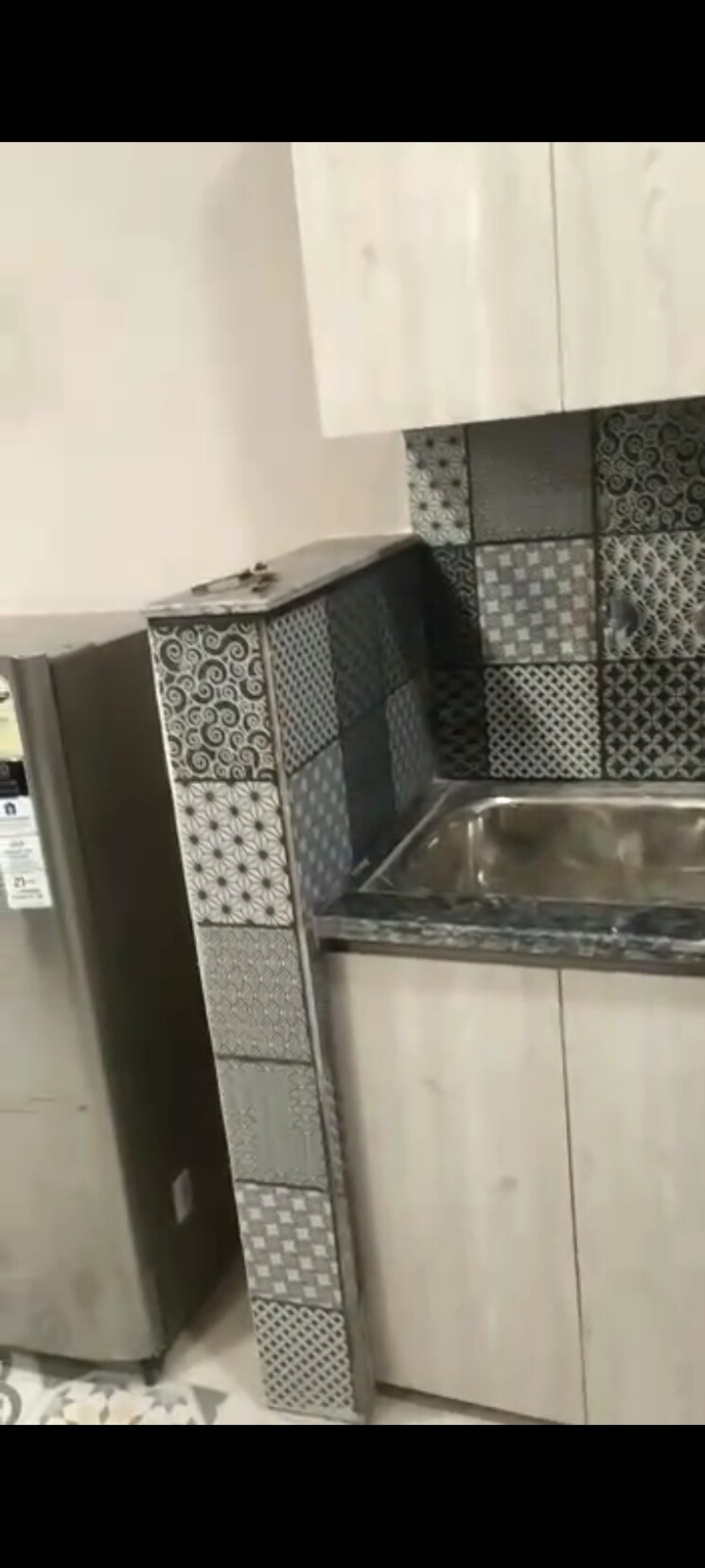 Kitchen, amar colony 1 Bedroom 600 Sq.Ft. Independent House In Amar Colony Delhi 8998423