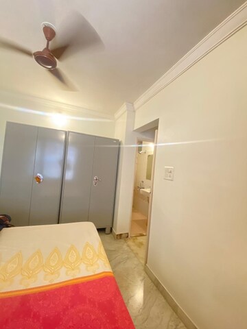 Furnished Amenities in 3 BHK Apartment at Kamla Habitat, Santacruz East – for Rent