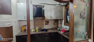 Kitchen in 1 BHK Builder Floor at Vasundhara Sector 1 – for Rent