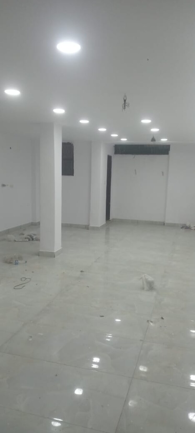 Exterior View, vaishali sector 2 Commercial Showroom 800 Sq.Ft. In Vaishali Sector 2 Ghaziabad 8998454
