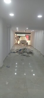 800 Sq.Ft. Showroom in Shop Sector 2a