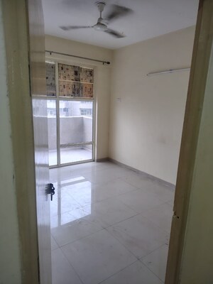 Room in 2 BHK Apartment at Pyramid Fusion Homes, Sector 70a – for Sale