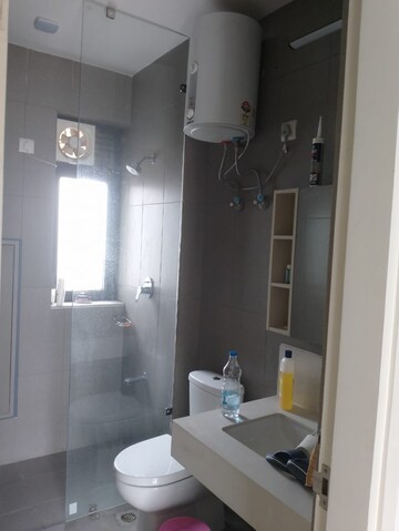 Bathroom in 2.5 BHK Apartment at Ireo Skyon, Sector 60 – for Rent