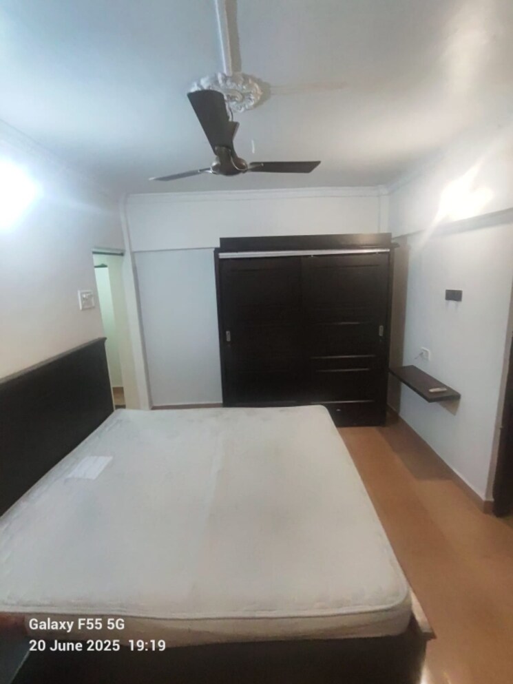 Room, tirupathi-apartment 2 Bedroom 550 Sq.Ft. Apartment In Santacruz East Mumbai 8998488