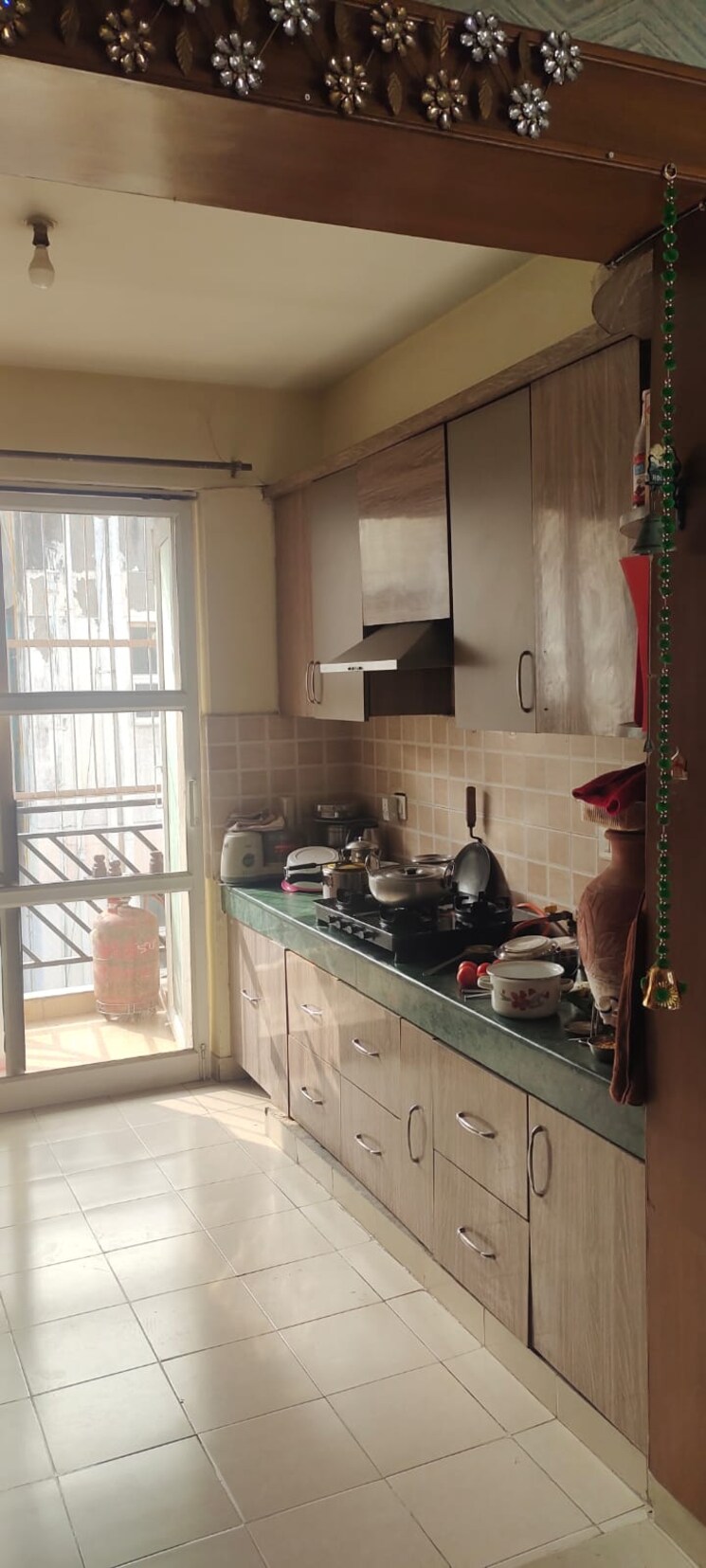 Kitchen, bptp-park-81 3 Bedroom 300 Sq.Yd. Apartment In Sector 81 Faridabad 8998474