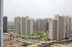 3 BHK + Servant Room Apartment For Sale in Unitech The Close South
