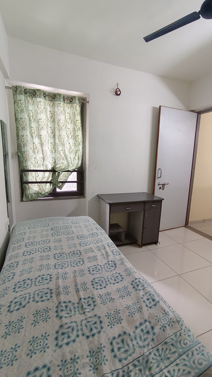 Bedroom, goyal-orchid-blues 2 Bedroom 1215 Sq.Ft. Apartment In Shela Ahmedabad 8998540