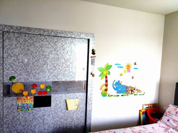 Furnished Amenities in 2 BHK Apartment at BPTP Discovery Park, Sector 80 – for Rent