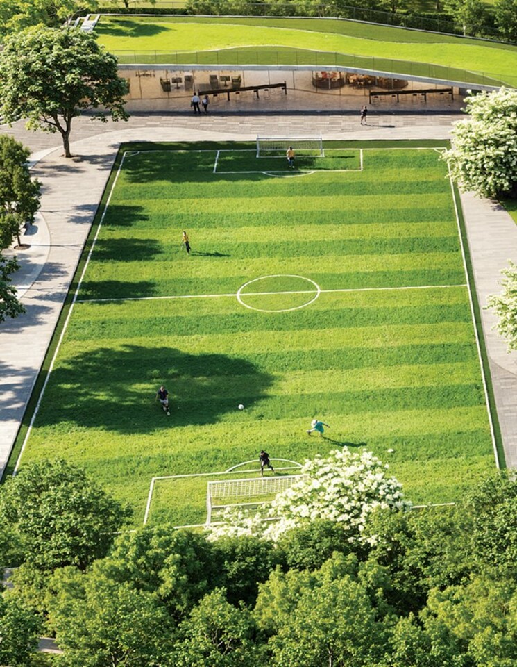 Garden, indiabulls-estate-and-club 4 Bedroom 3507 Sq.Ft. Apartment In Sector 104 Gurgaon 8998552