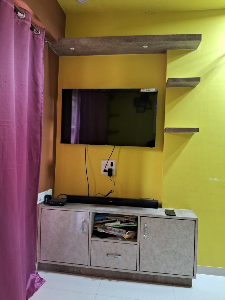 undefined, metropolis-rivera 1 Bedroom 550 Sq.Ft. Apartment In Kasarvadavali Thane 8998610